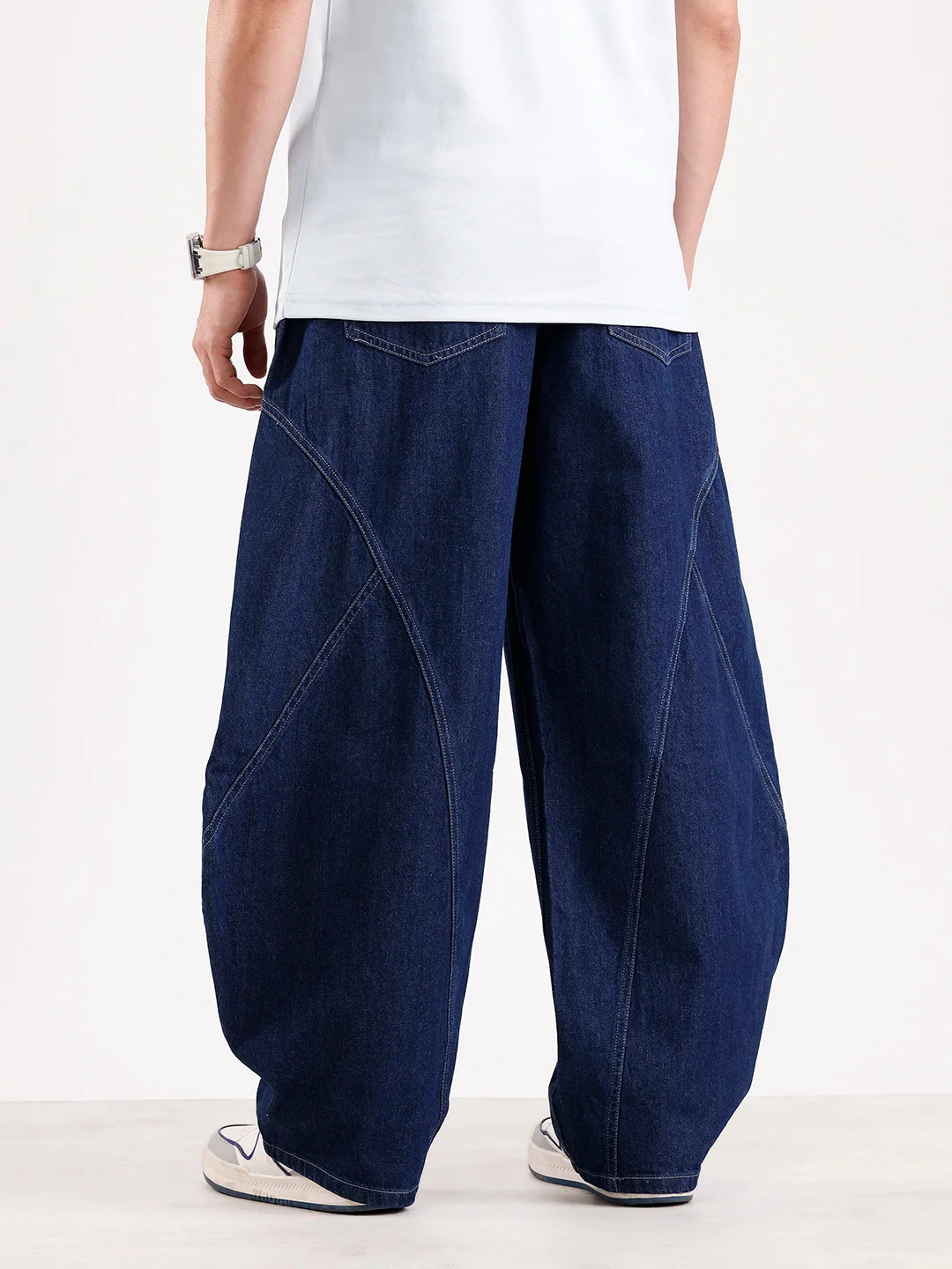 Classic Baloon Fit Jeans   |  Blue - Image 3