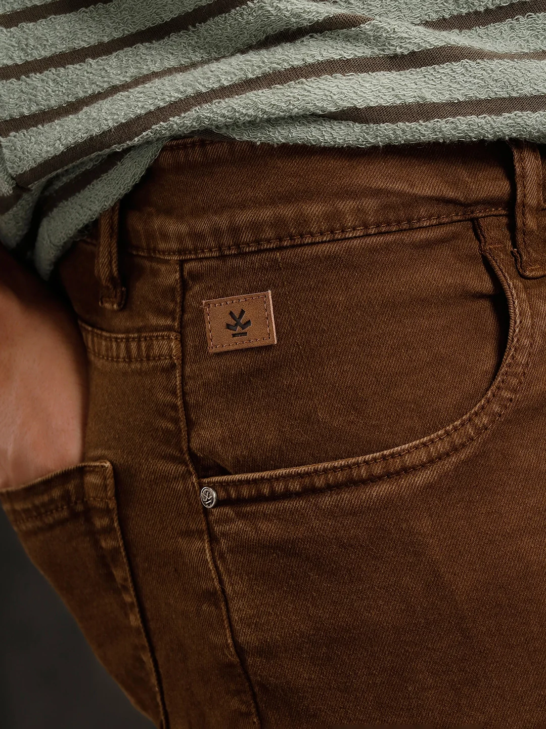 Light Fade Slim Fit Jeans | Dark Khakhi - Image 5