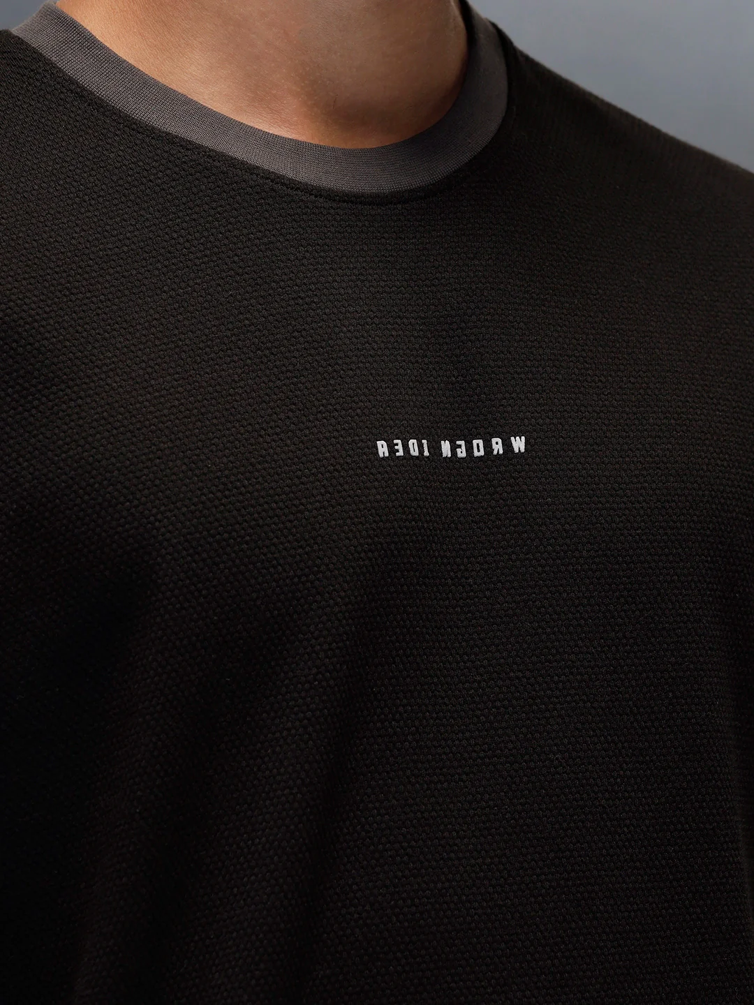Men's casual colourblock regualr fit t-shirt | Black - Image 5