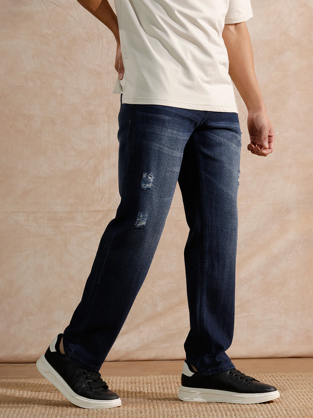Distressed Anti Fit Jeans | Blue - Image 4