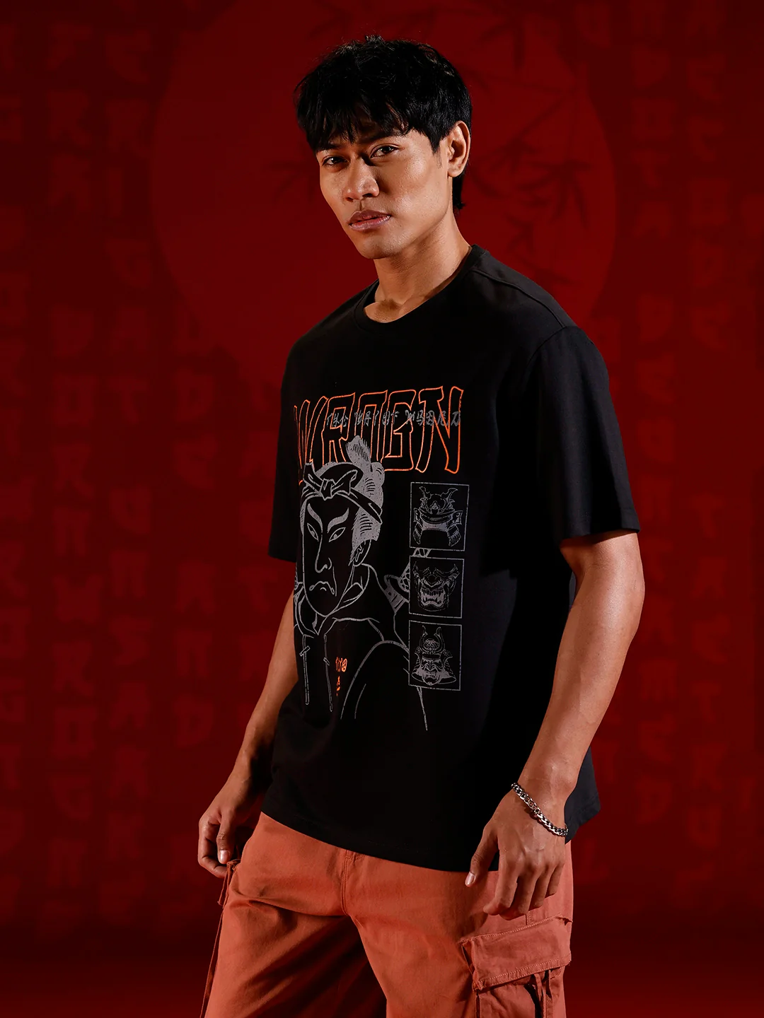 Statement warrior print T-shirt | Black - Image 5